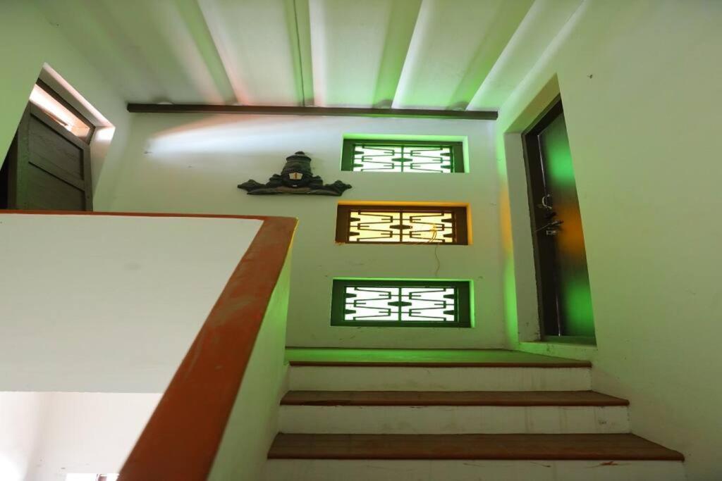 Heritage Home With 3 Bed/3 Bath With Kitchen In A Residential Neighborhood. Maduraj Zewnętrze zdjęcie