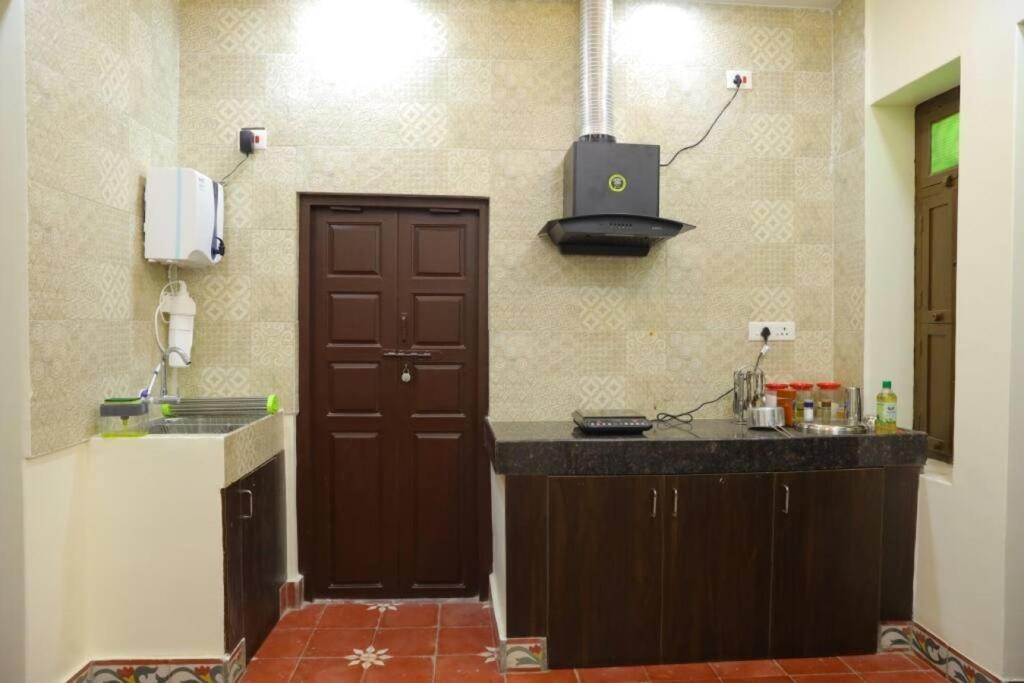 Heritage Home With 3 Bed/3 Bath With Kitchen In A Residential Neighborhood. Maduraj Zewnętrze zdjęcie
